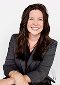 Jacki Boldt headshot